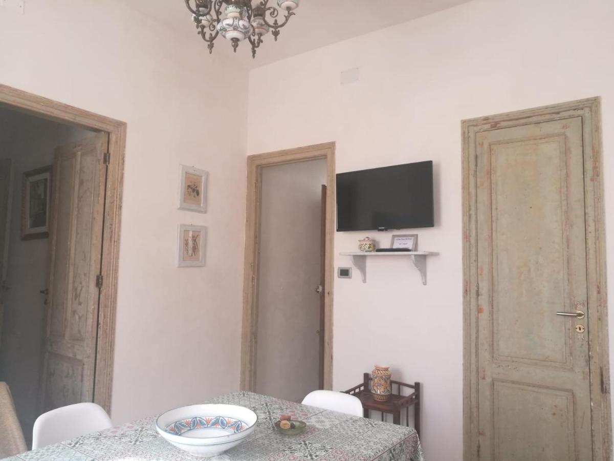 A Due Passi Dal Porto Apartamento Trapani Exterior foto