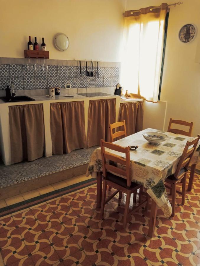 A Due Passi Dal Porto Apartamento Trapani Exterior foto