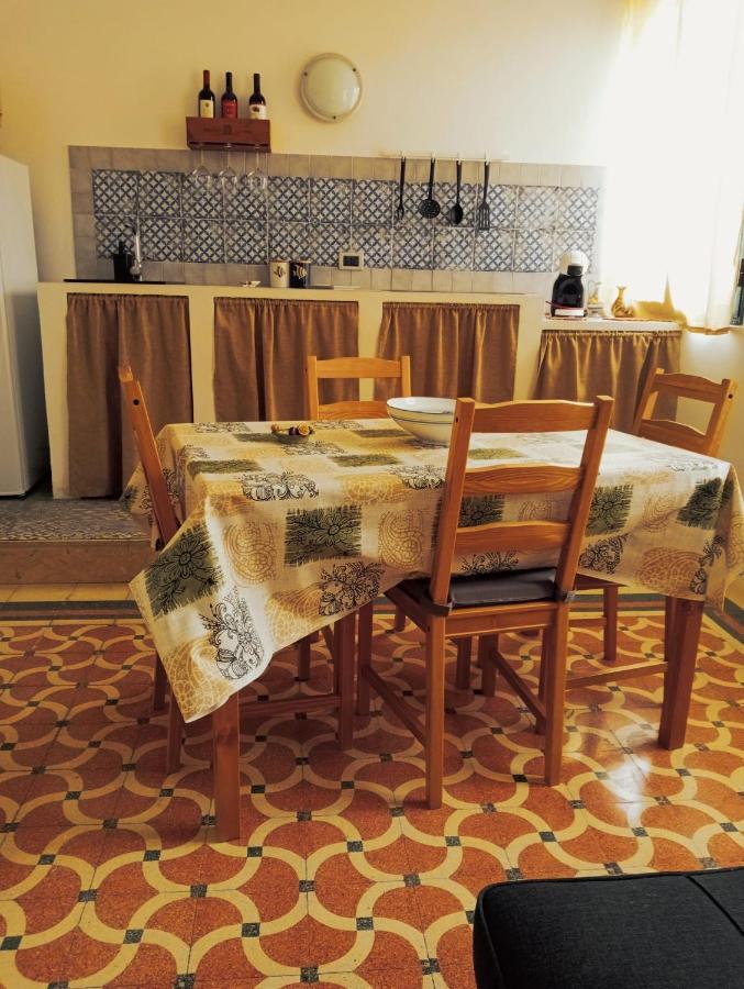 A Due Passi Dal Porto Apartamento Trapani Exterior foto