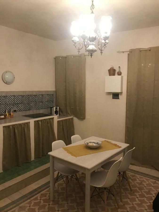 A Due Passi Dal Porto Apartamento Trapani Exterior foto